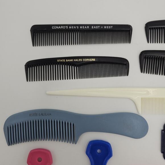 Lot Of 12 Plastic Vintage Hair Detangling Combs & Picks - Goody Esteè Lauder - Picture 4 of 5